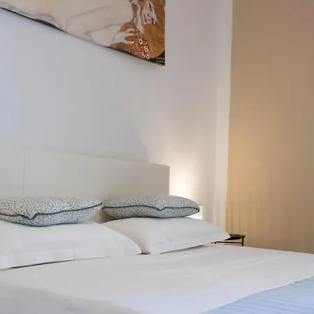 Oliveum Apartment