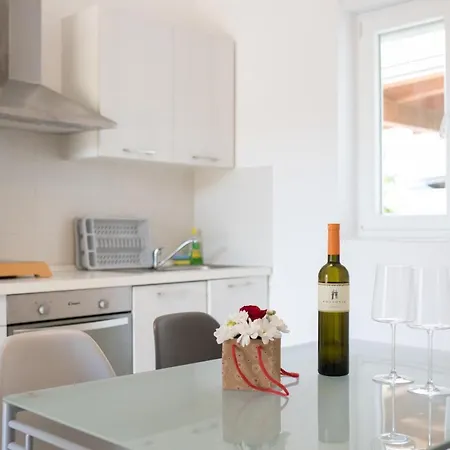 Oliveum Apartment *