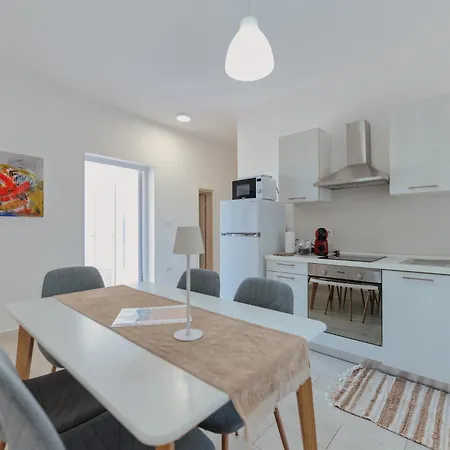 Oliveum Apartment *
